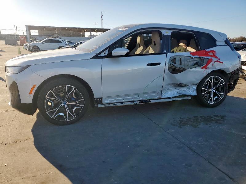 BMW IX XDRIVE5 2024