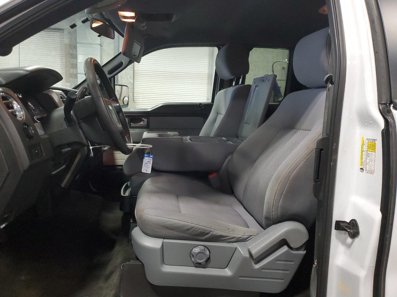 2014 Ford F-150 - Image 7