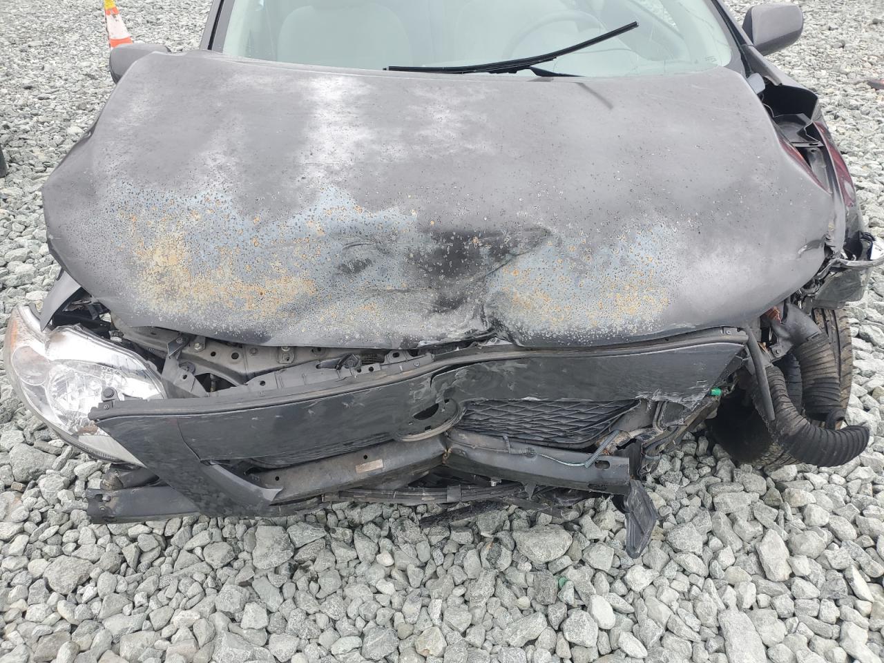 2010 Toyota Corolla - Image 13