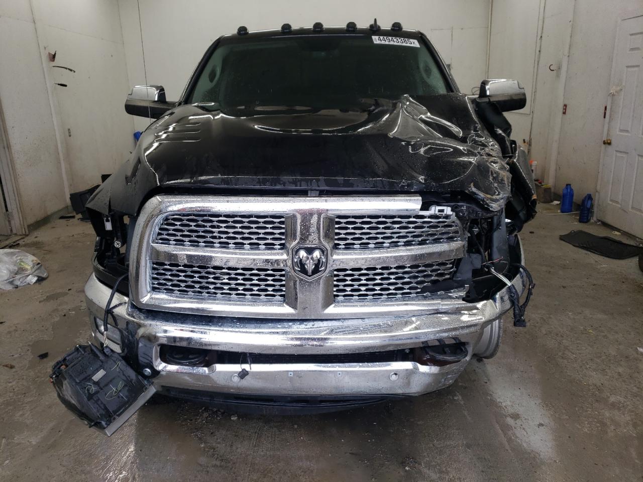 2016 RAM 2500 - Image 5
