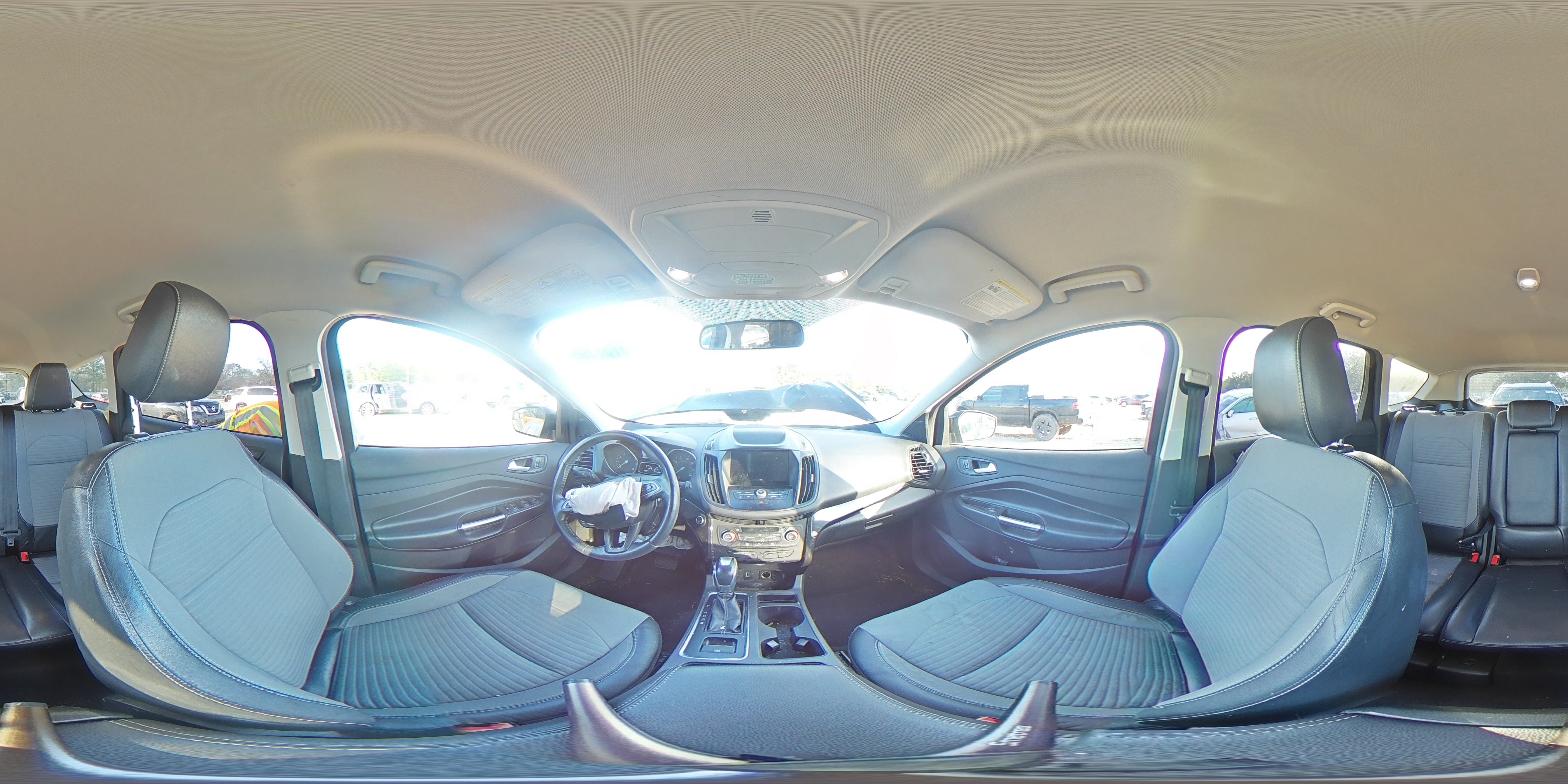 2019 Ford Escape - Image 13