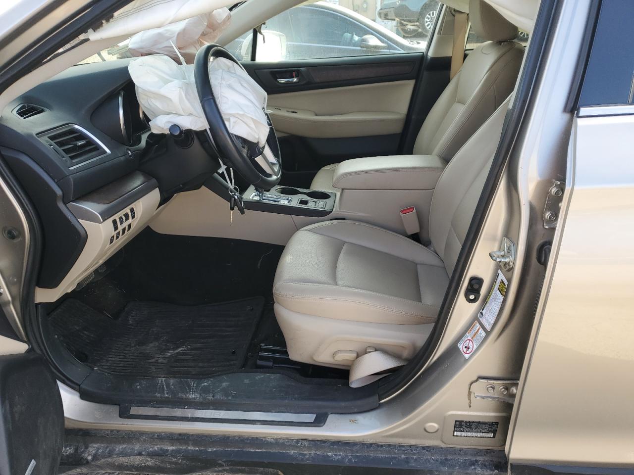 2015 Subaru Outback - Image 7