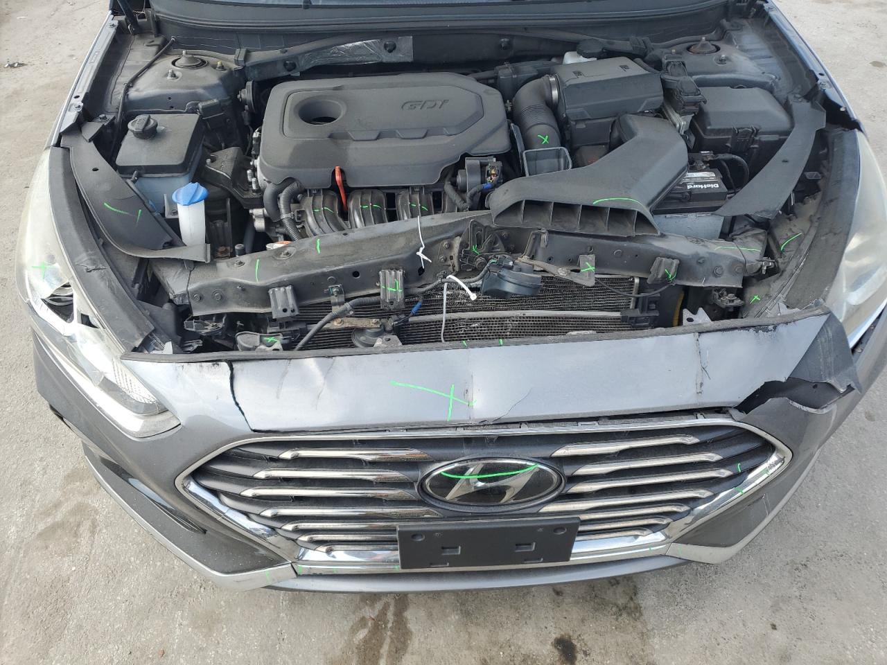 2018 Hyundai Sonata - Image 11