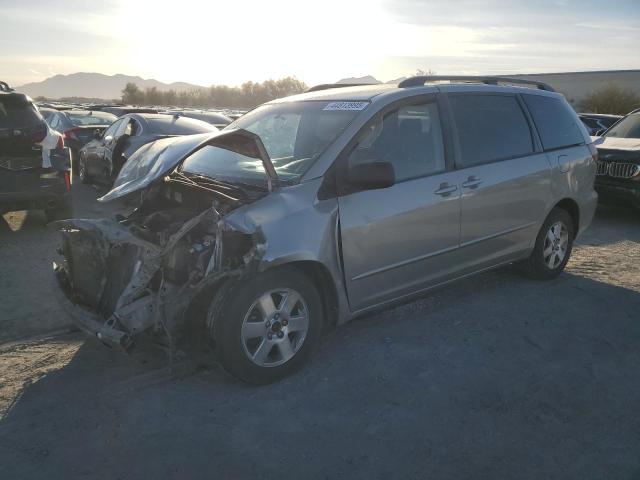 2004 Toyota Sienna Ce