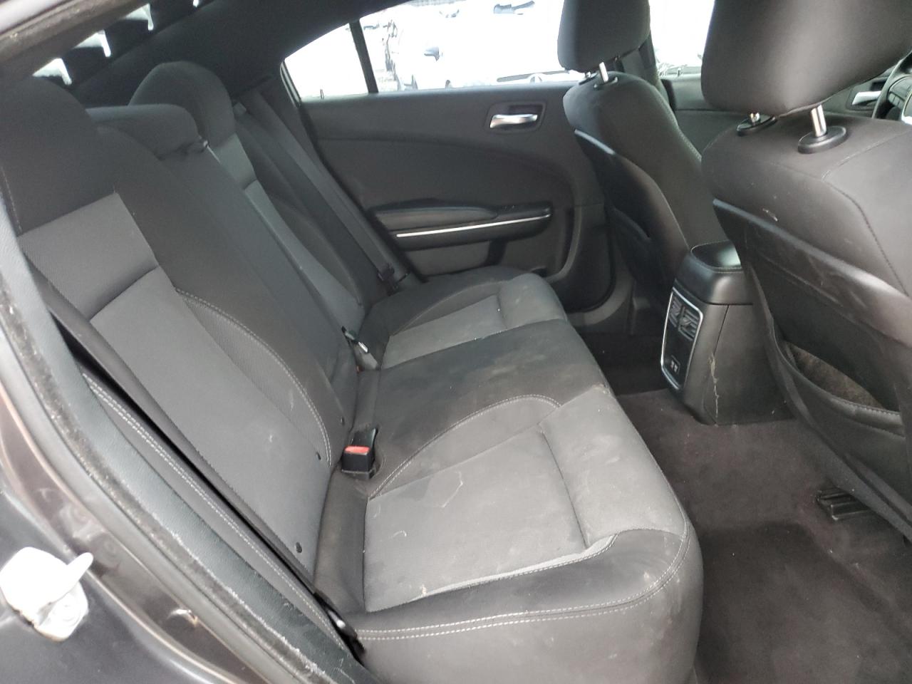 2018 Dodge Charger - Image 10