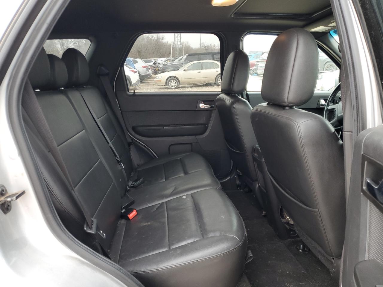 2012 Ford Escape - Image 11