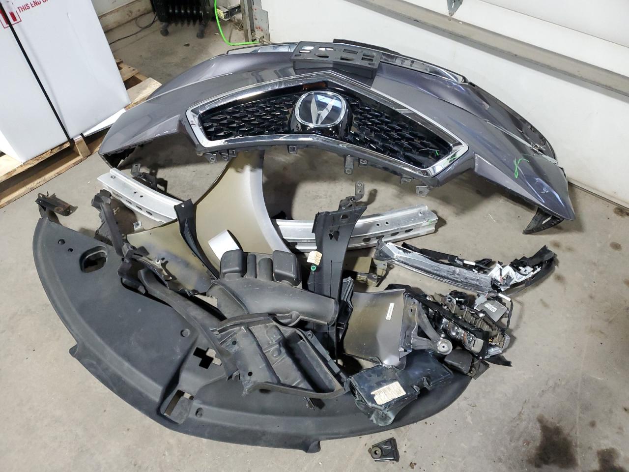 2017 Acura MDX - Image 15