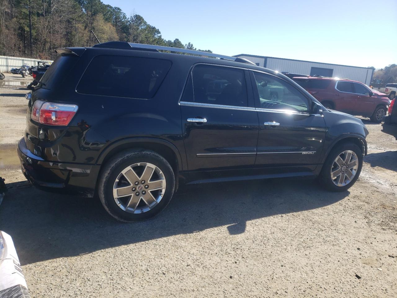 2011 GMC Acadia - Image 3