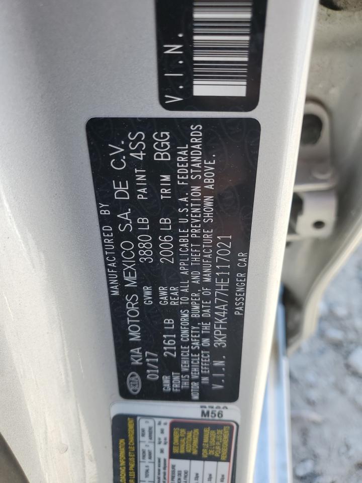 2017 Kia Forte - Image 13