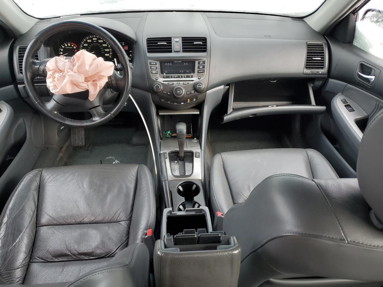2007 Honda Accord - Image 8
