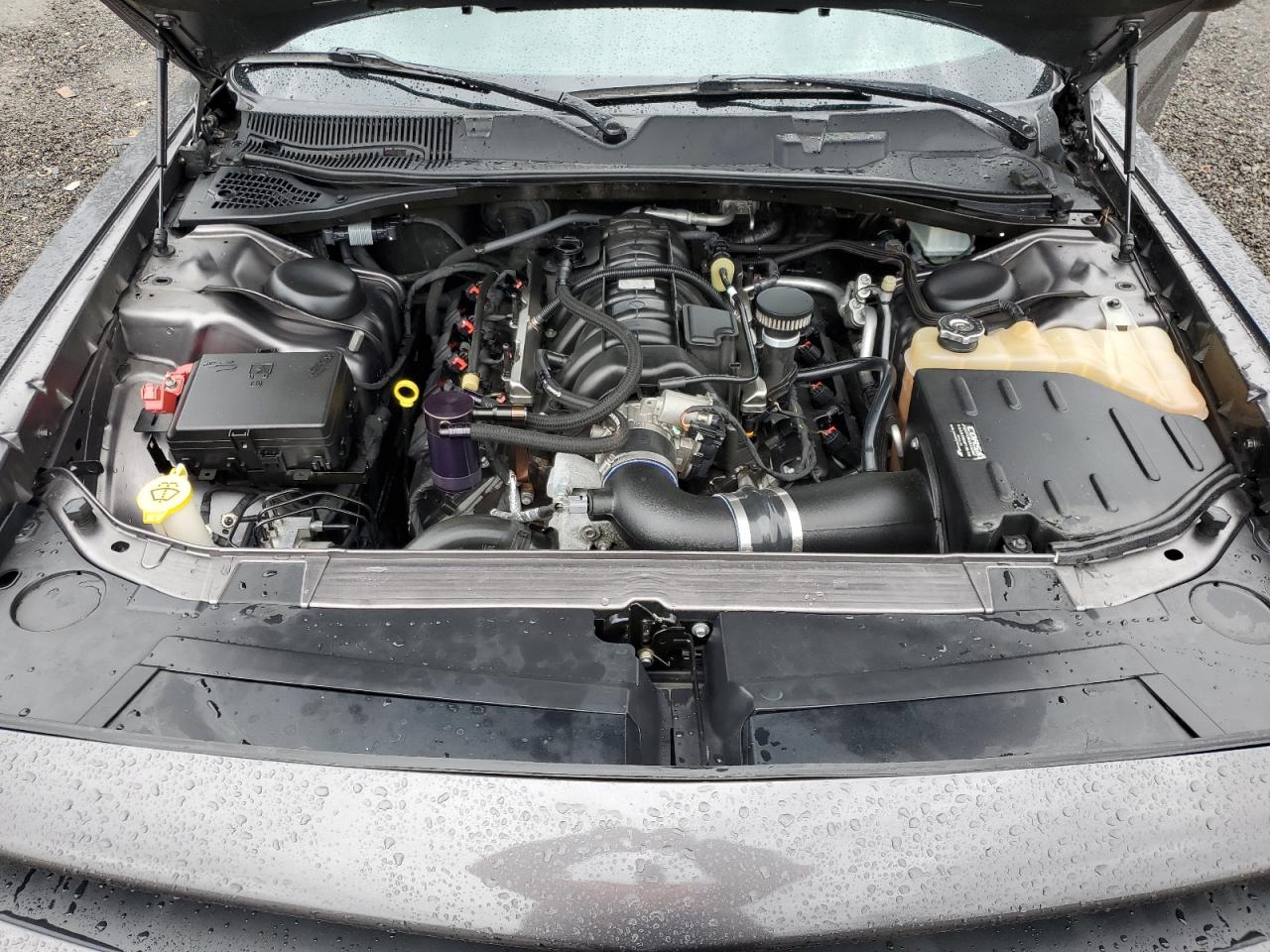 2016 Dodge Challenger - Image 11