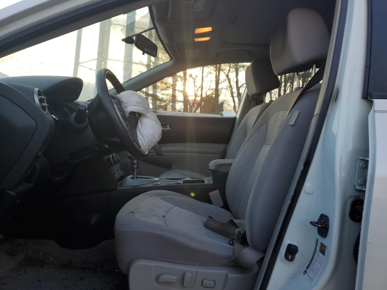 2013 Nissan Rogue - Image 7