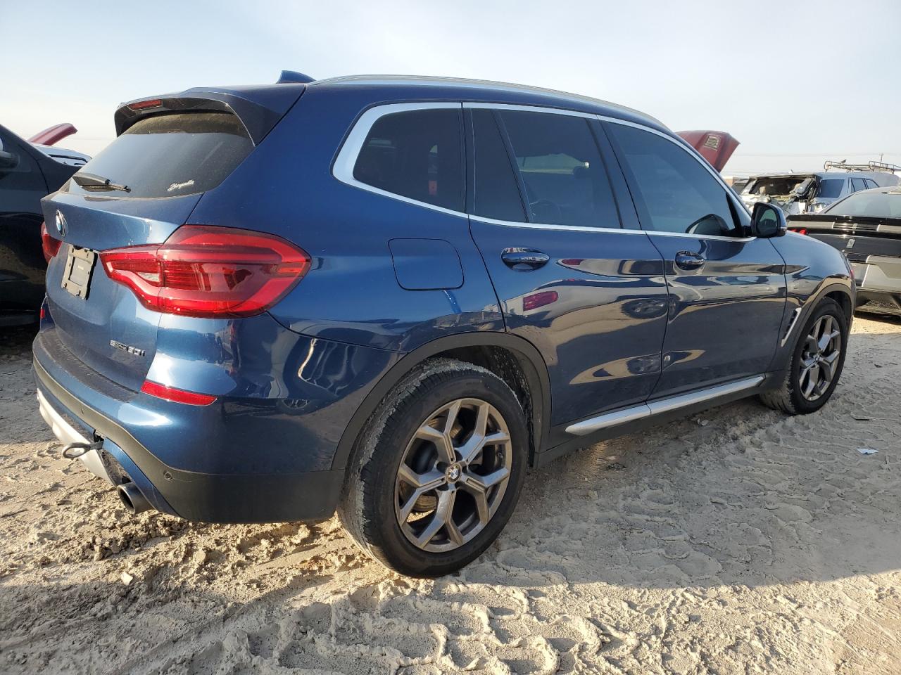 2021 BMW X3 - Image 3