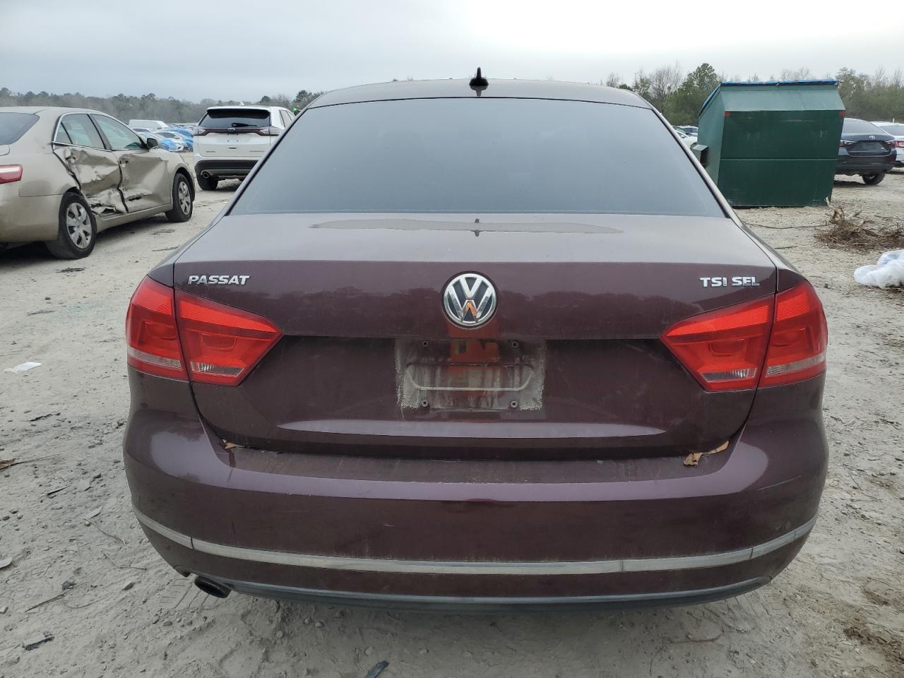 2014 Volkswagen Passat - Image 6