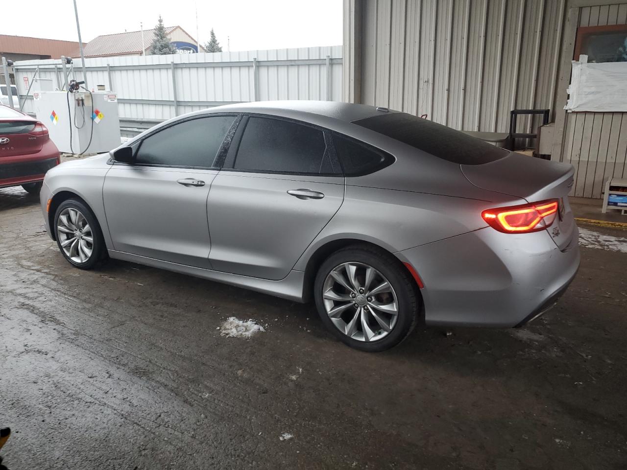 2015 Chrysler 200 - Image 2