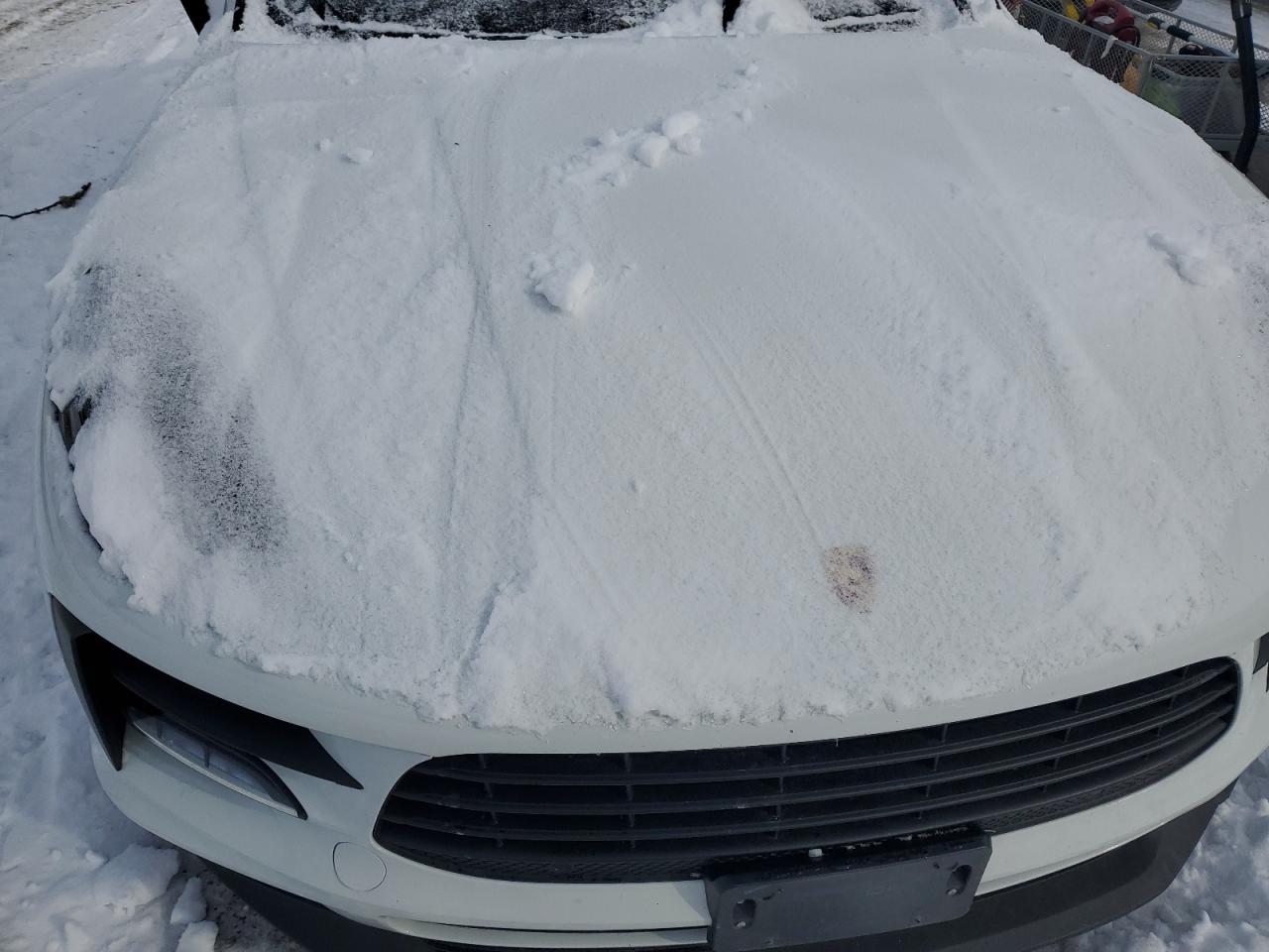 2019 Porsche Macan - Image 12