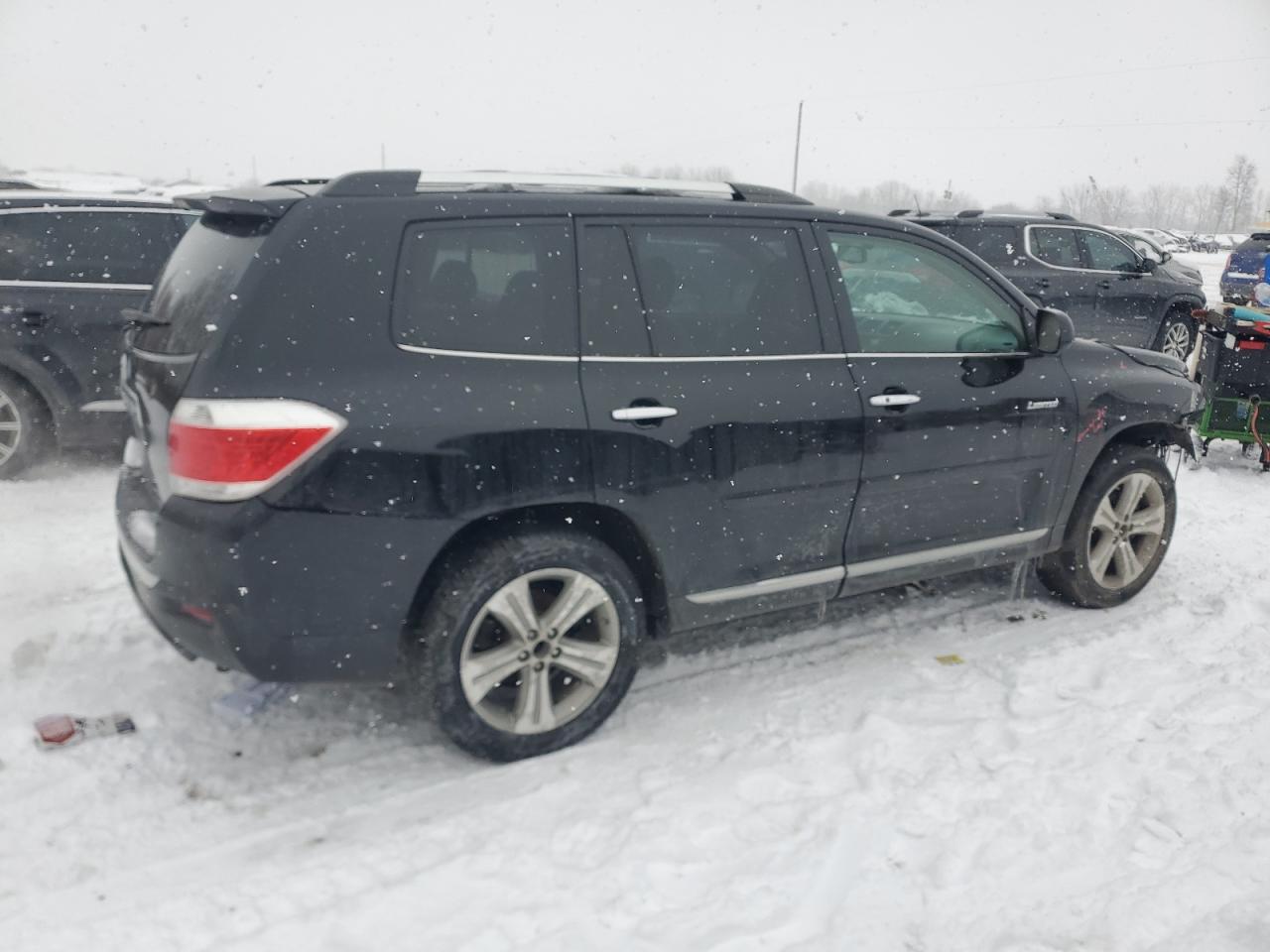 2012 Toyota Highlander - Image 3