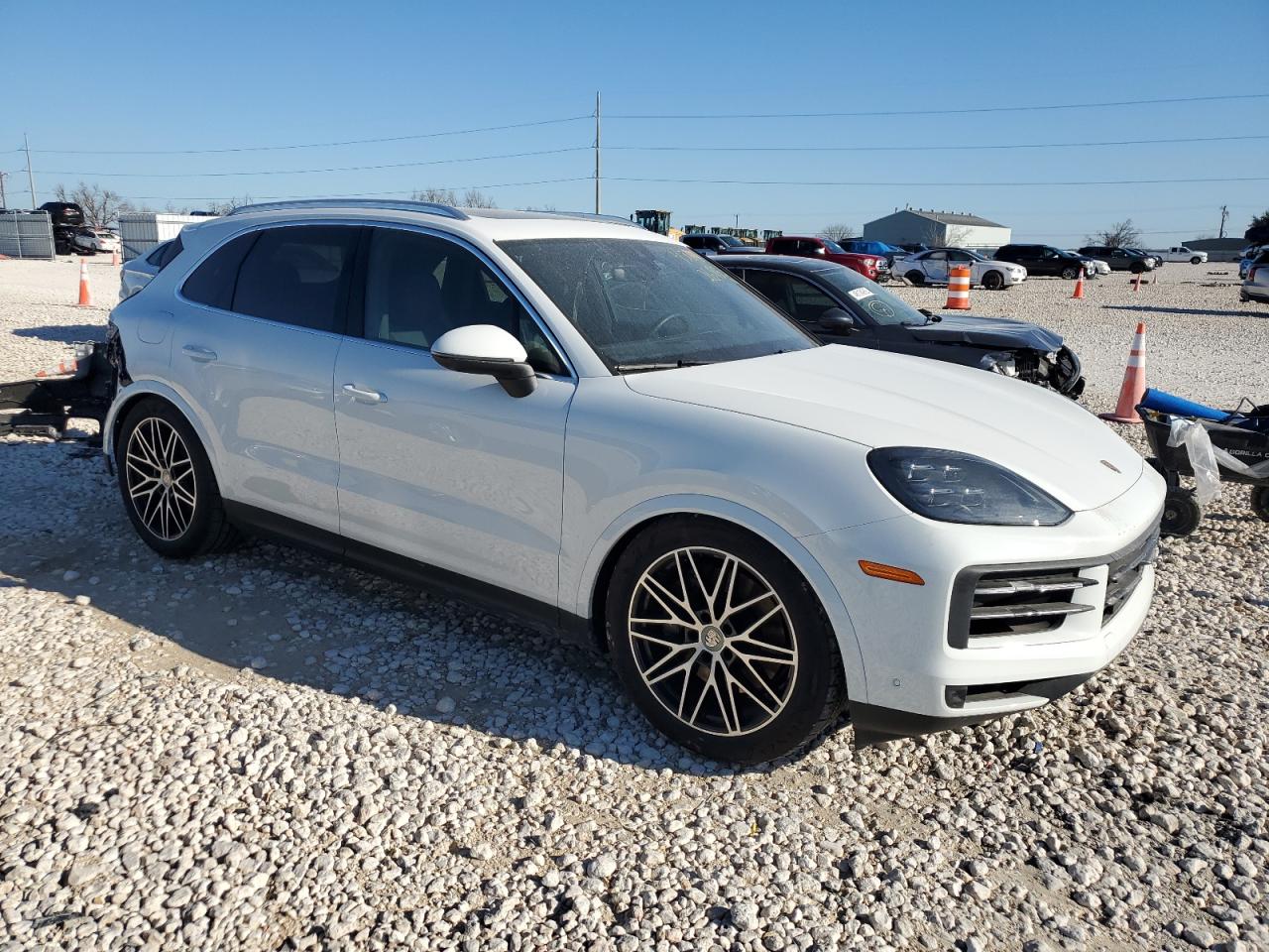 2024 Porsche Cayenne - Image 4