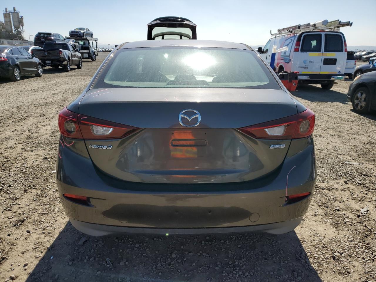 2015 Mazda 3 - Image 6