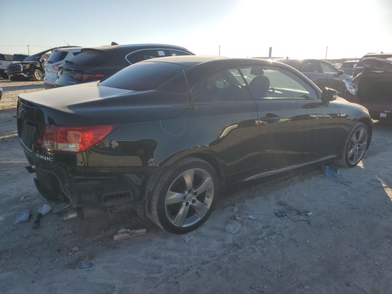 2010 Lexus IS - Image 3