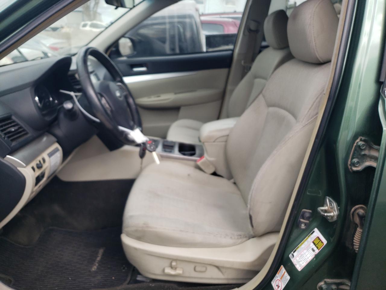2012 Subaru Outback - Image 7