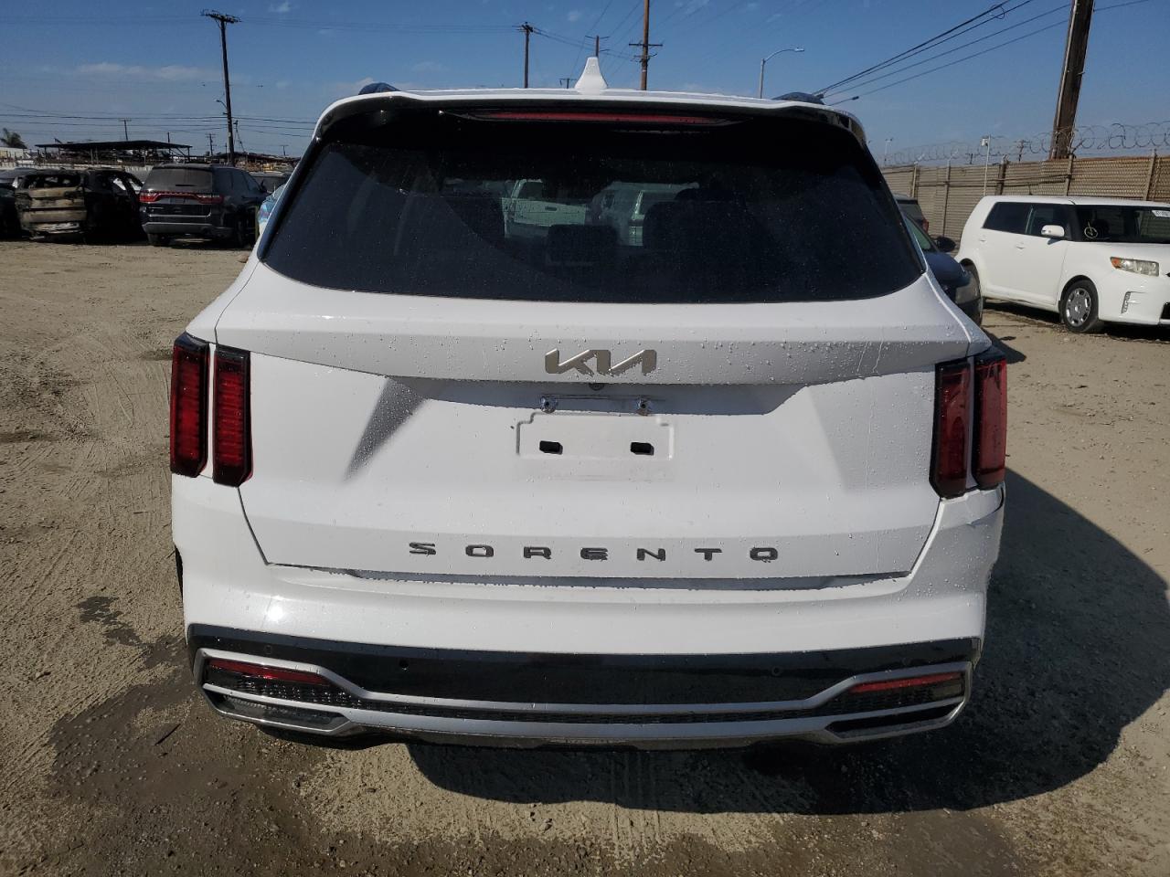 2022 Kia Sorento - Image 6