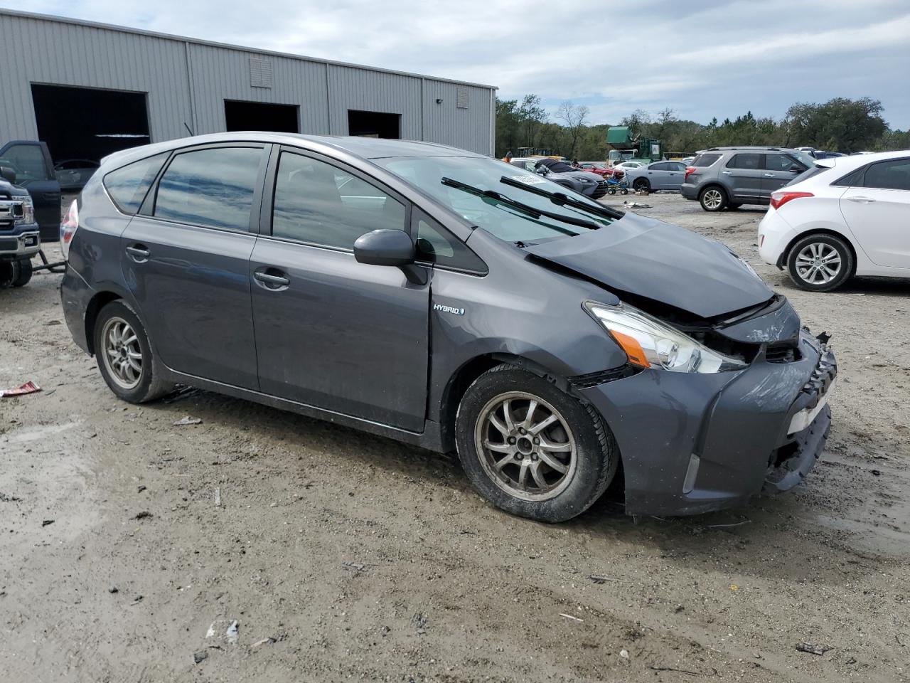 2016 Toyota Prius - Image 4