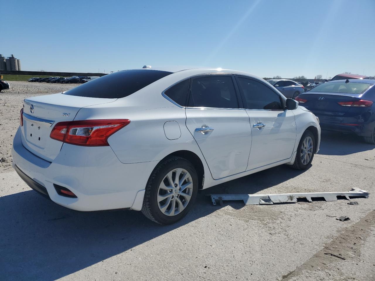 3N1AB7AP6JY215234 NISSAN SENTRA 2018