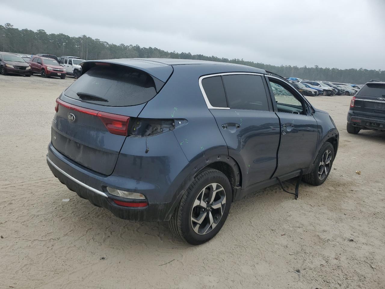 2022 Kia Sportage - Image 3