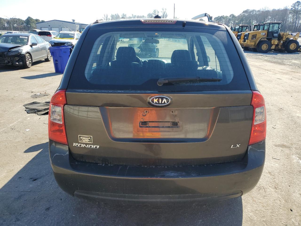 2009 Kia Rondo - Image 6
