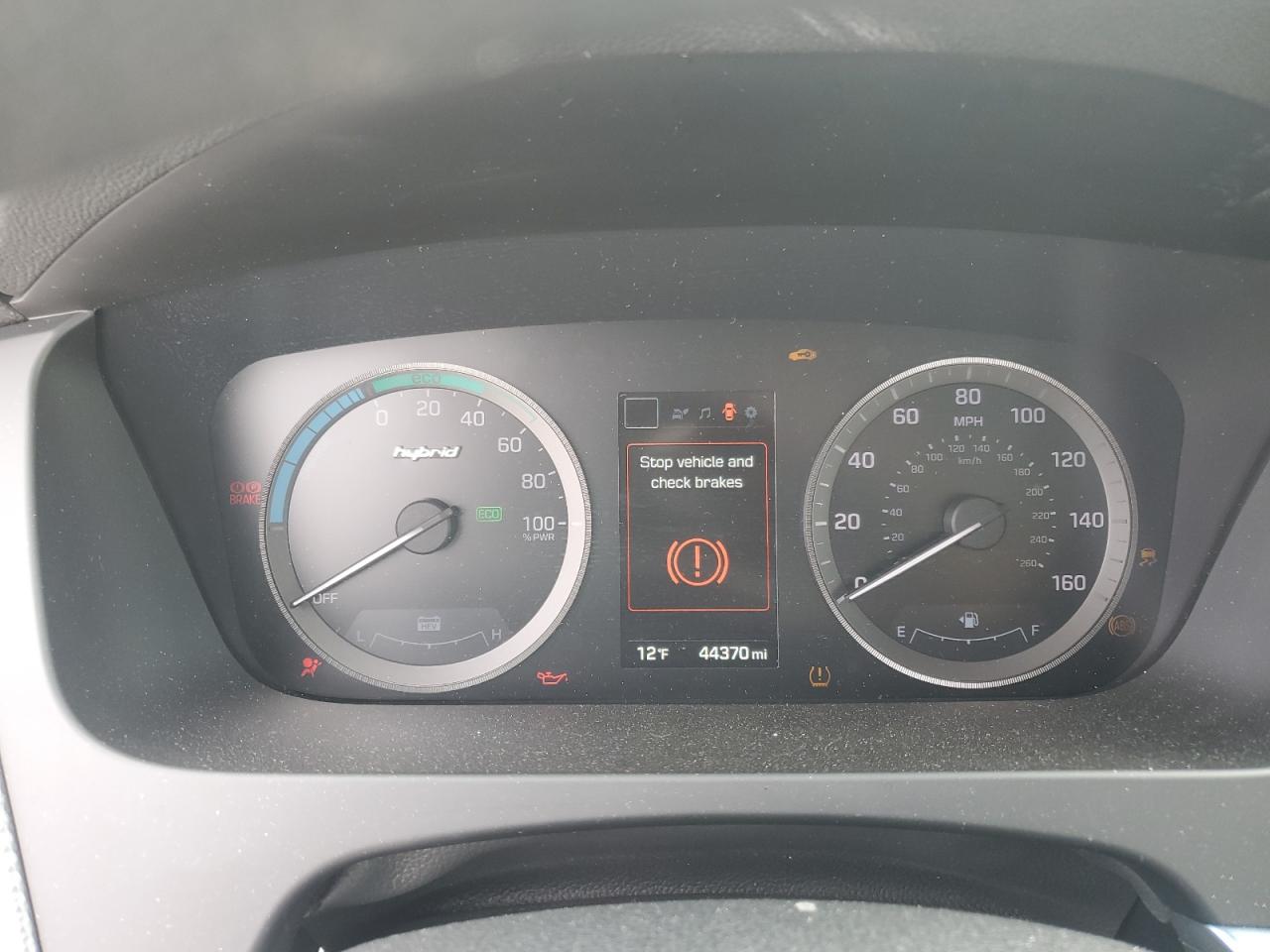 2017 Hyundai Sonata - Image 9