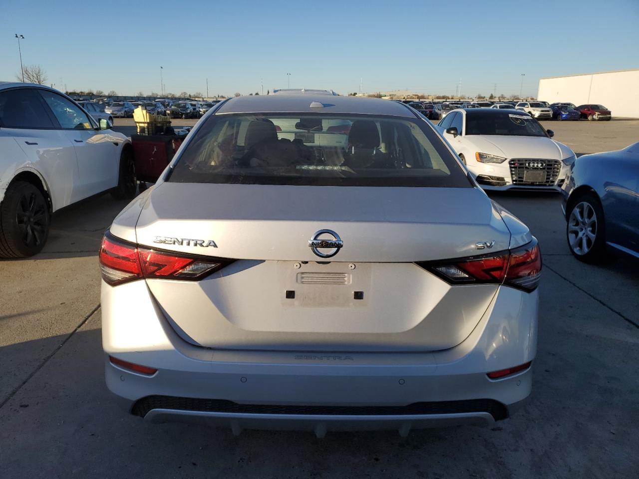 2022 Nissan Sentra - Image 6