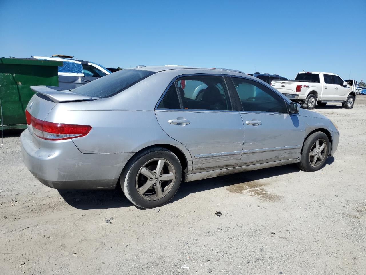 2004 Honda Accord - Image 3