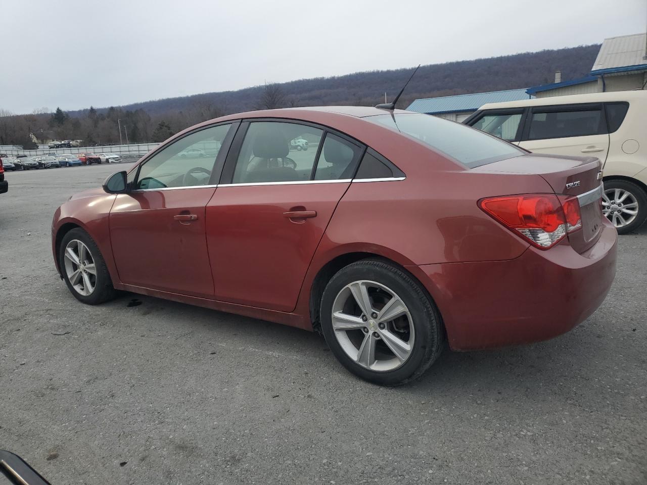 2013 Chevrolet Cruze - Image 2