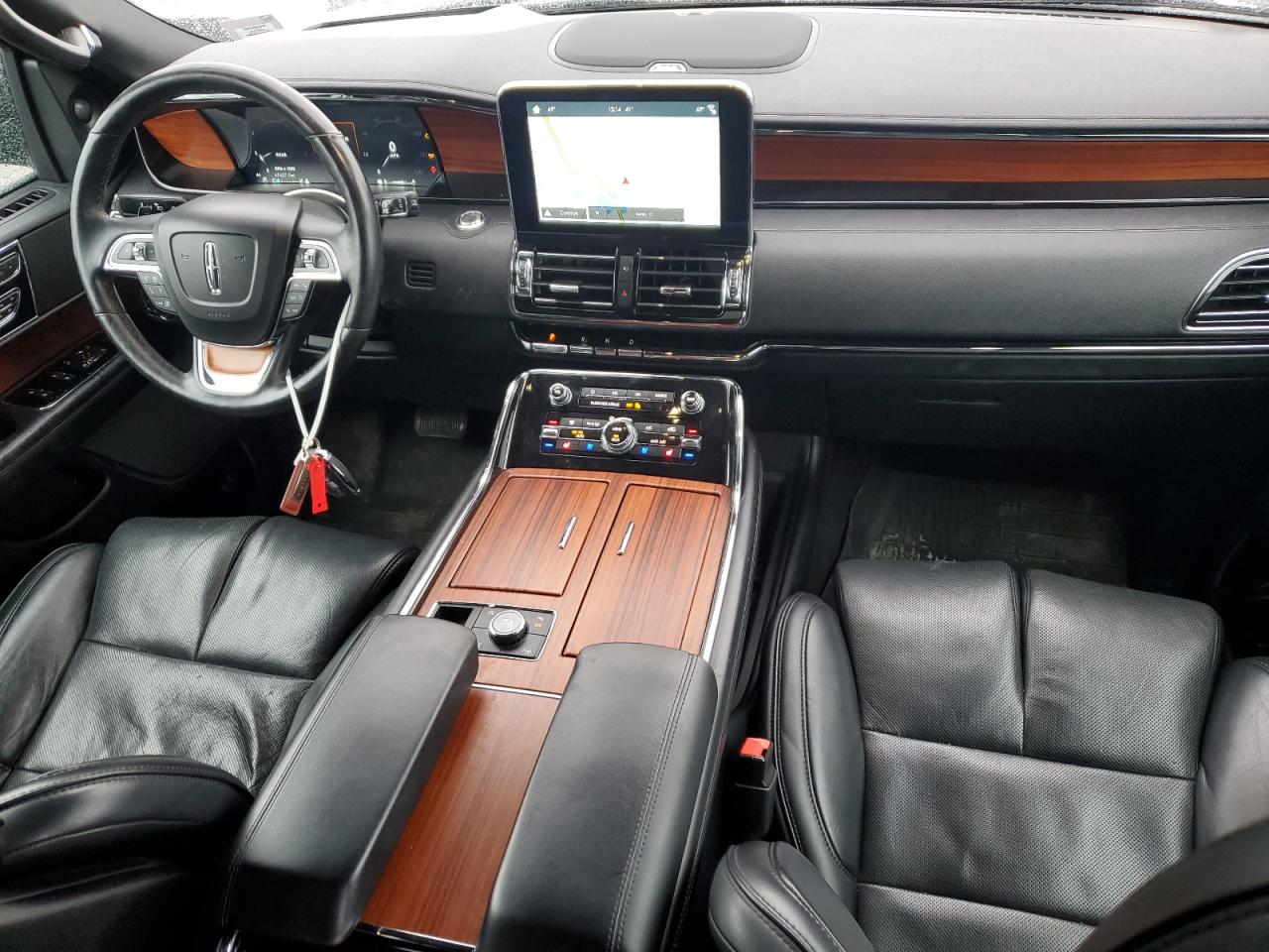 2019 Lincoln Navigator - Image 8