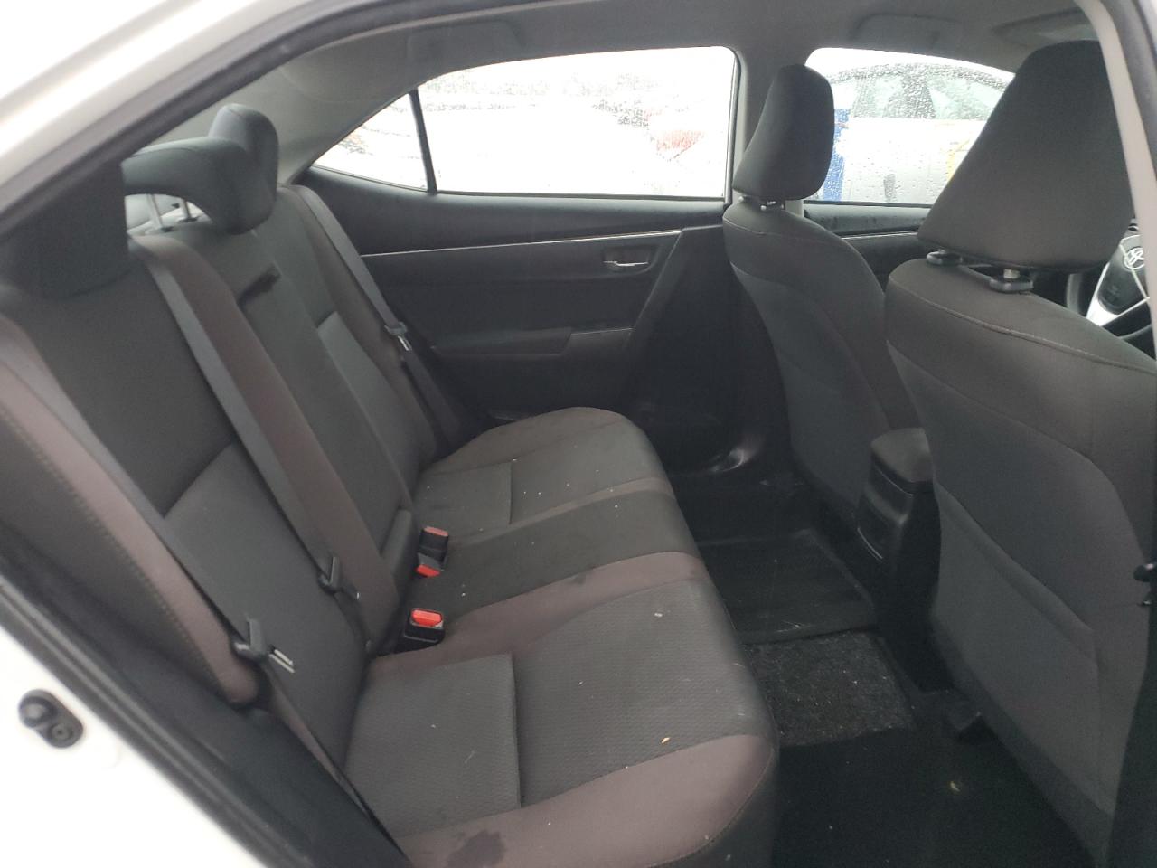 2018 Toyota Corolla - Image 10