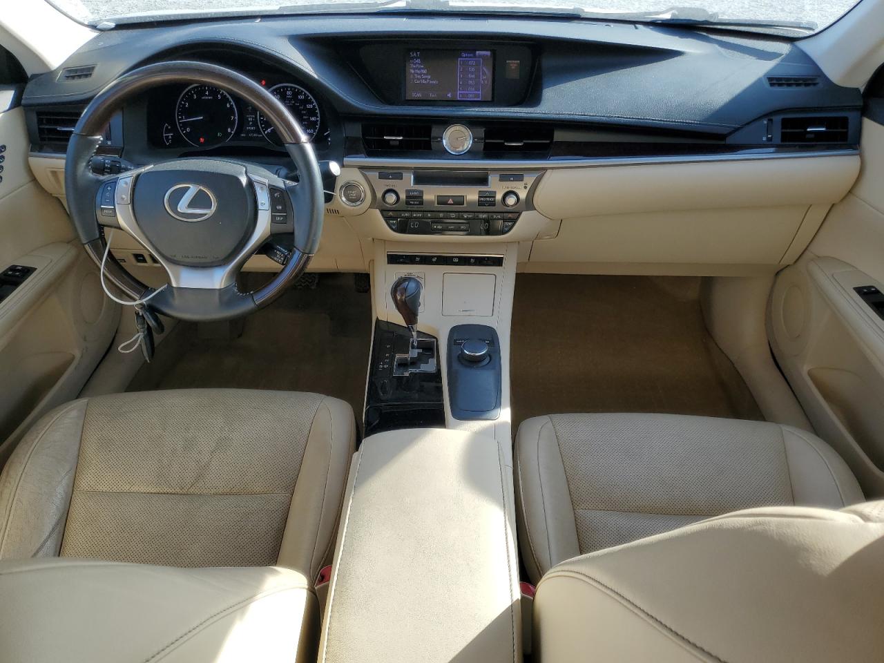 2014 Lexus ES - Image 8