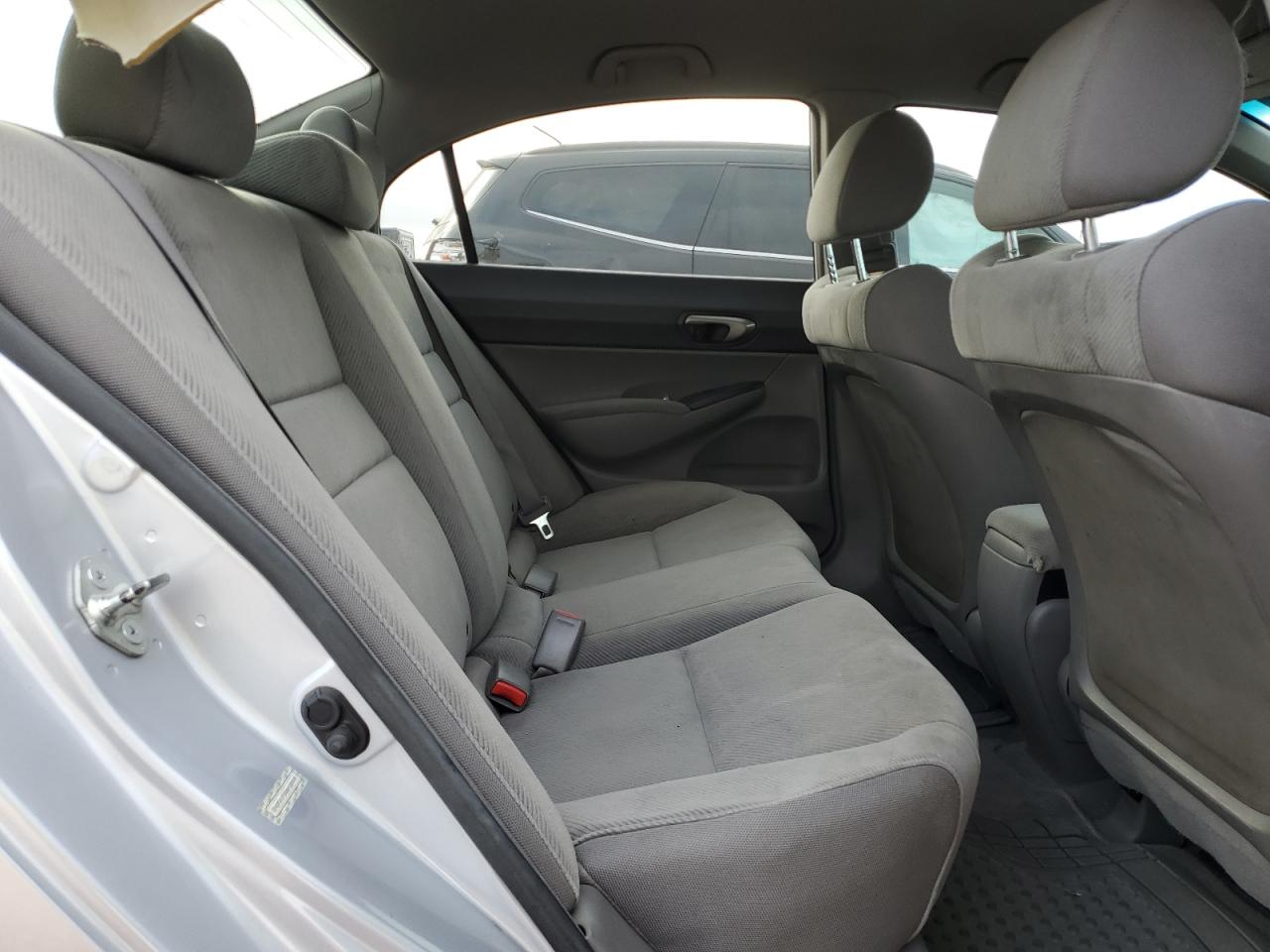 2010 Honda Civic - Image 11
