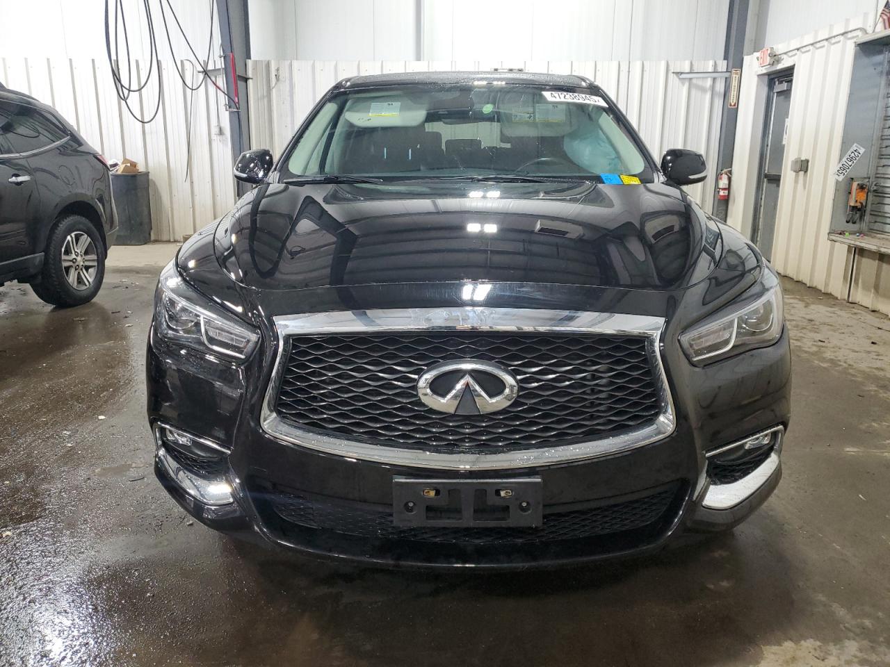 2020 Infiniti QX60 - Image 5