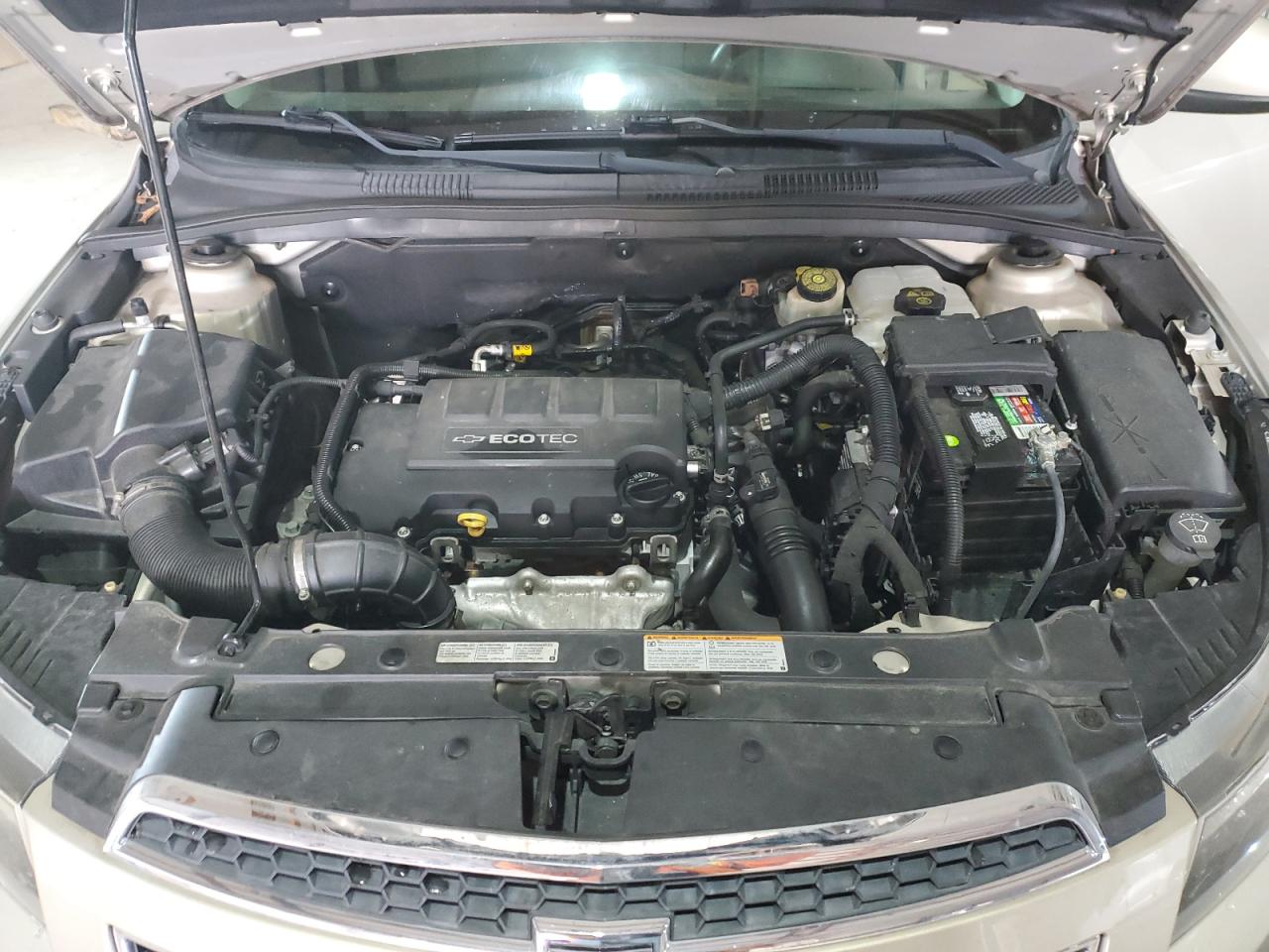 2012 Chevrolet Cruze - Image 11
