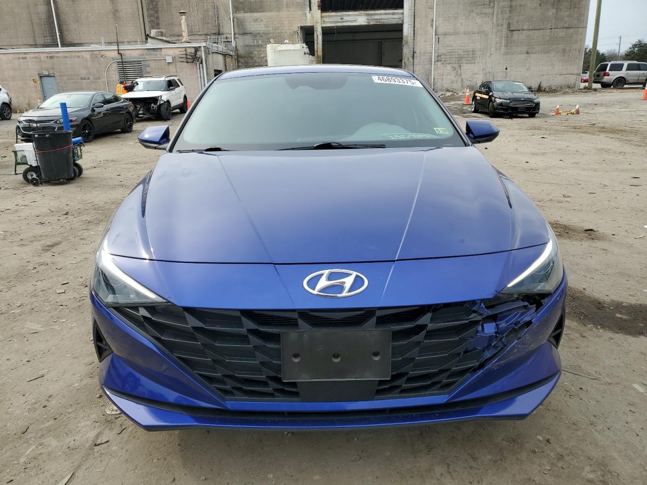 2022 Hyundai Elantra - Image 5