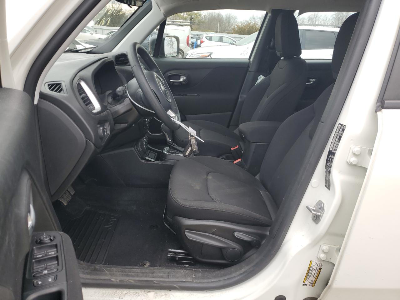 2019 Jeep Renegade - Image 7