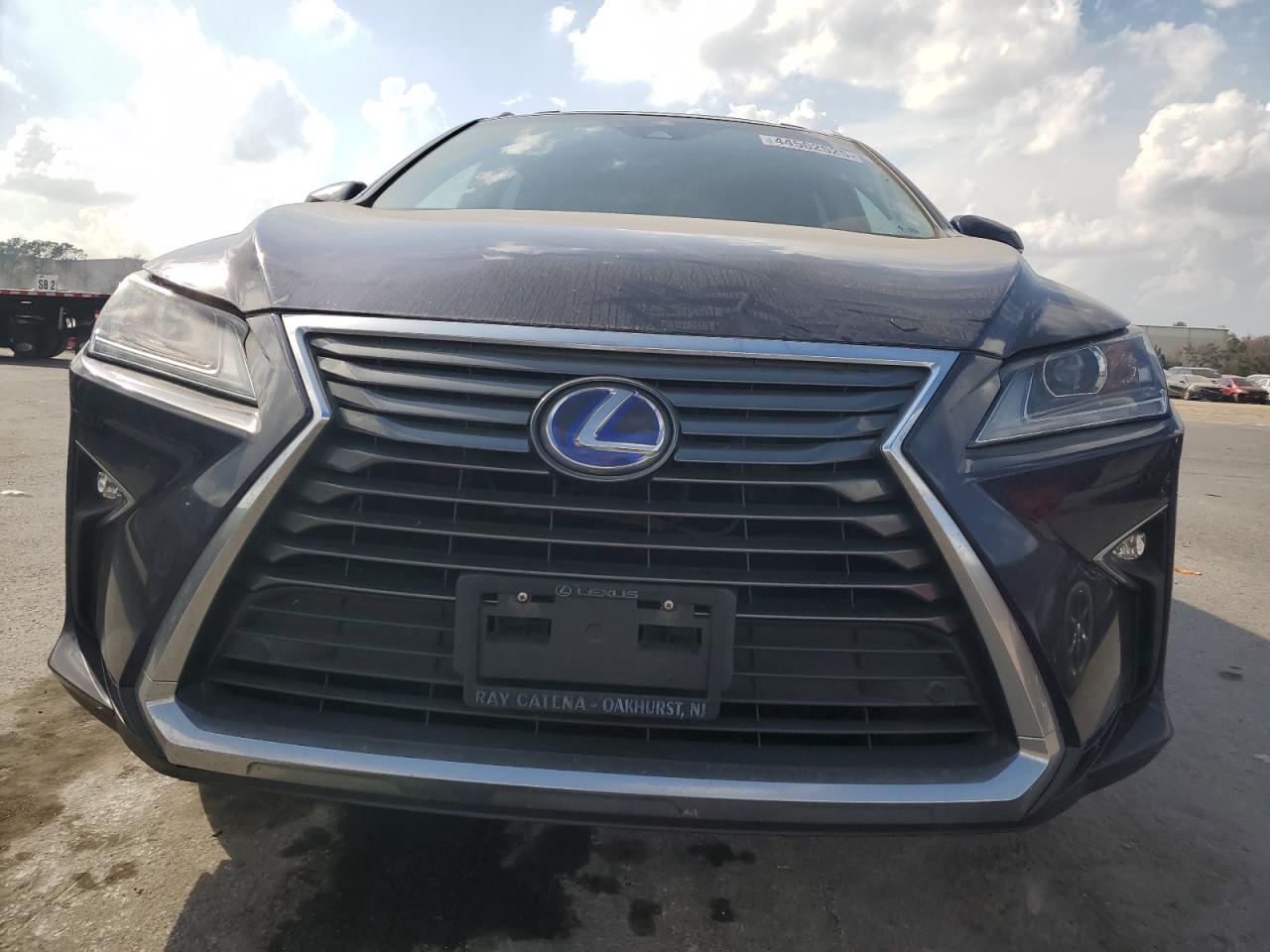 2016 Lexus RX - Image 5