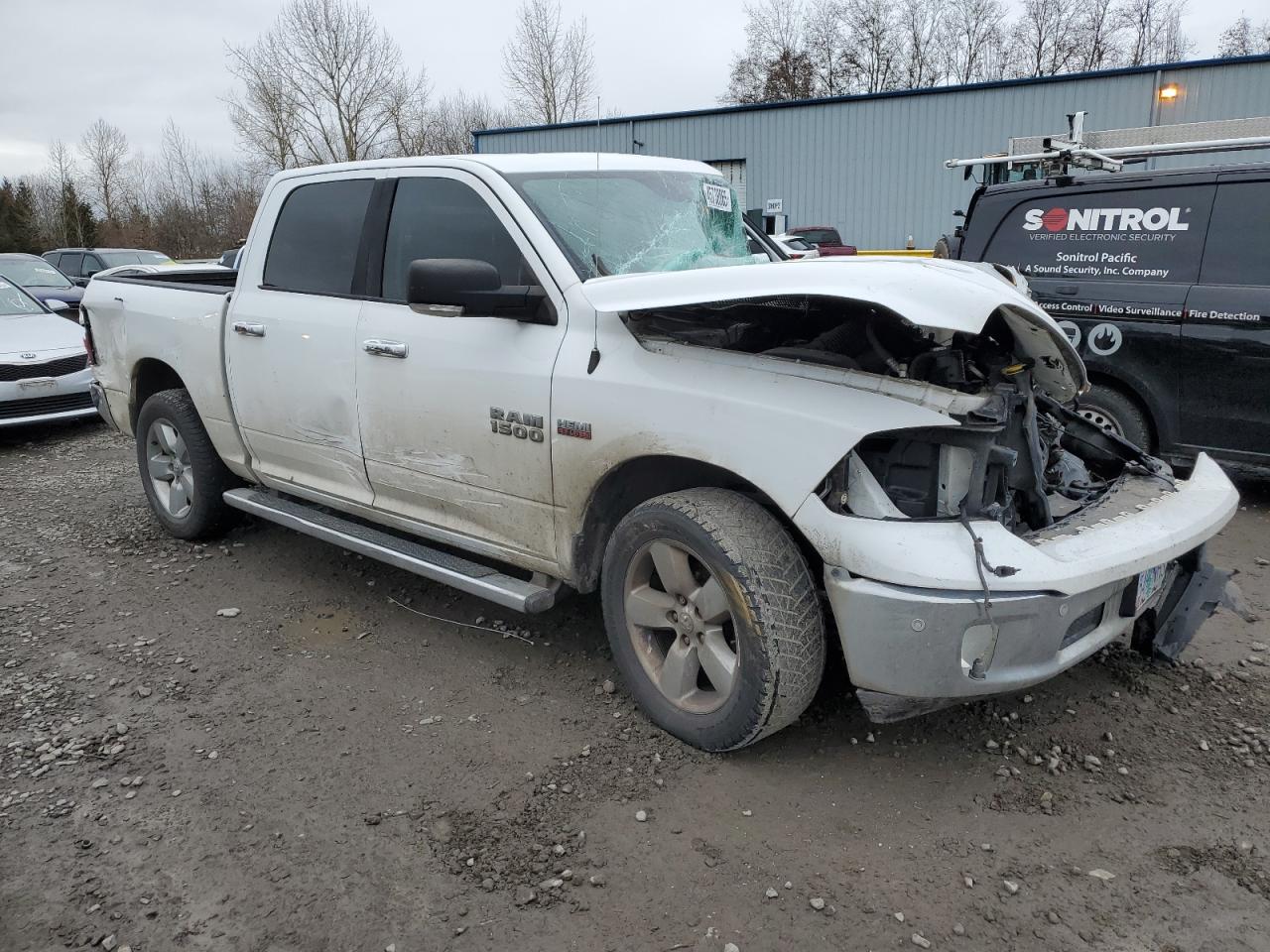 2017 RAM 1500 - Image 4