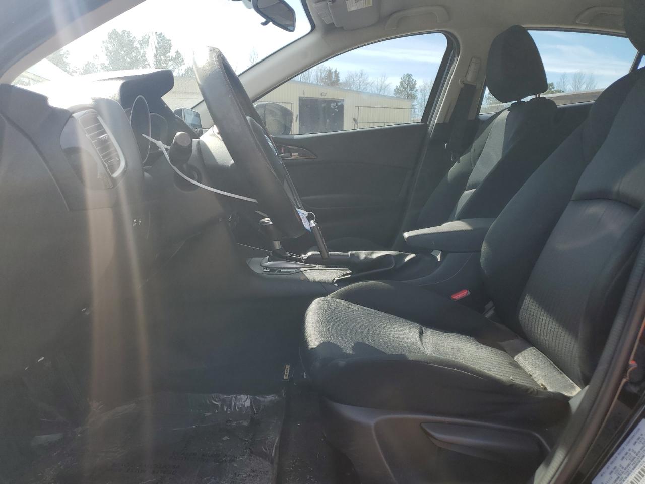 2014 Mazda 3 - Image 7