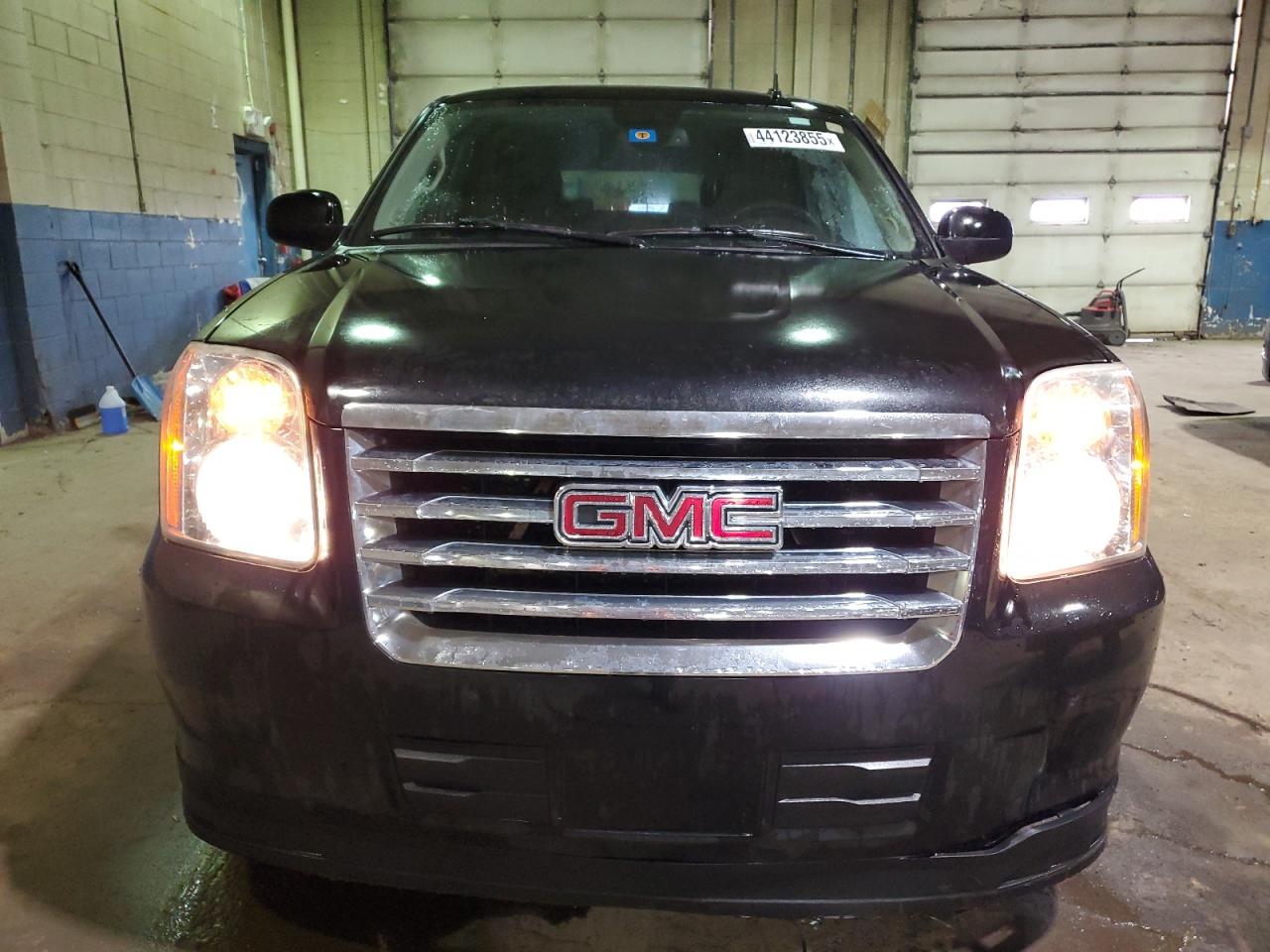 2013 GMC Yukon - Image 5