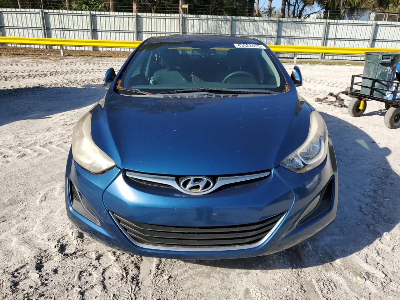2015 Hyundai Elantra - Image 5