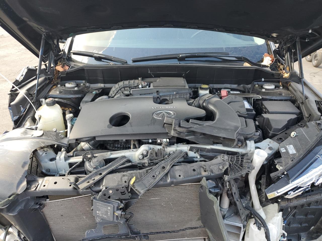 2019 Infiniti QX50 - Image 13