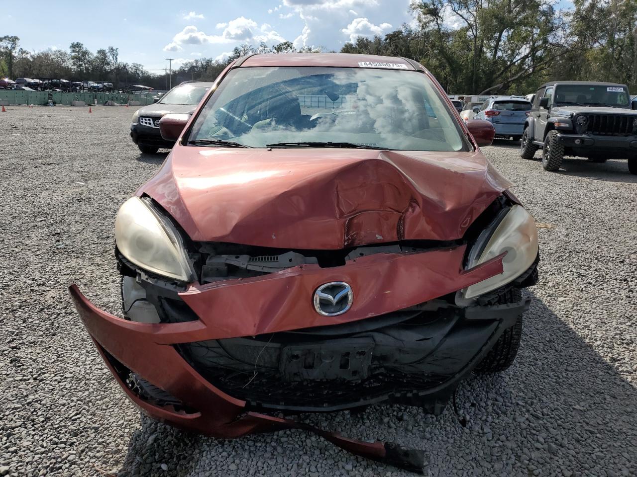 2012 Mazda 5 - Image 5