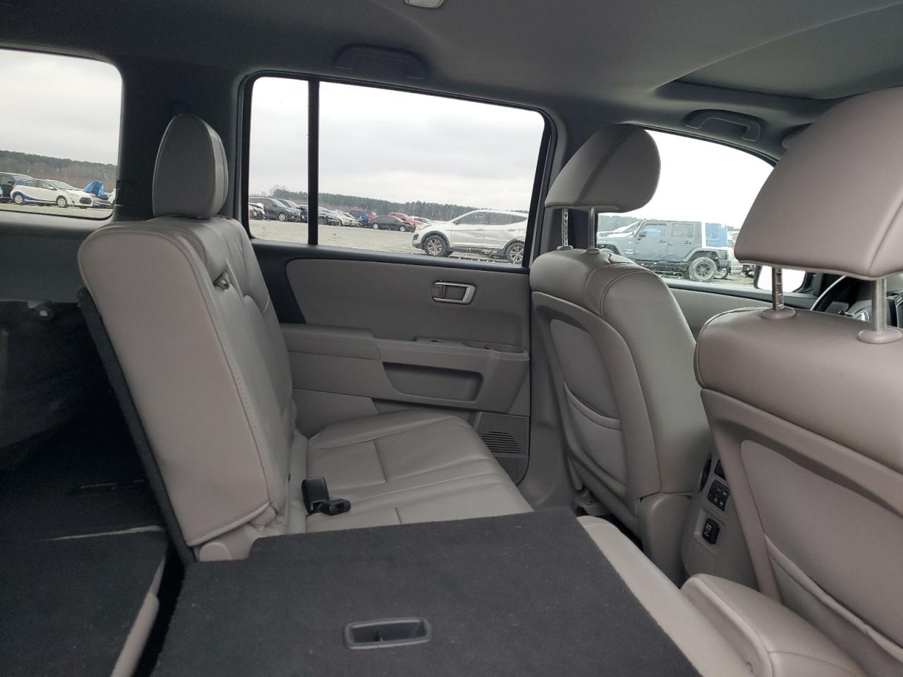 2013 Honda Pilot - Image 10
